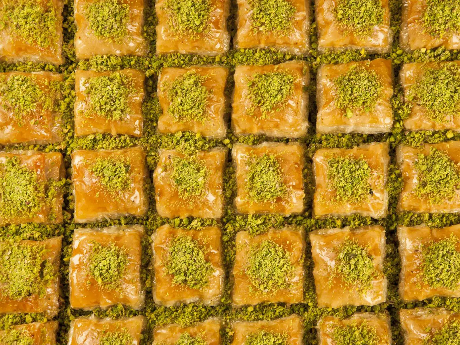 Пахлава с антепскими фисташками