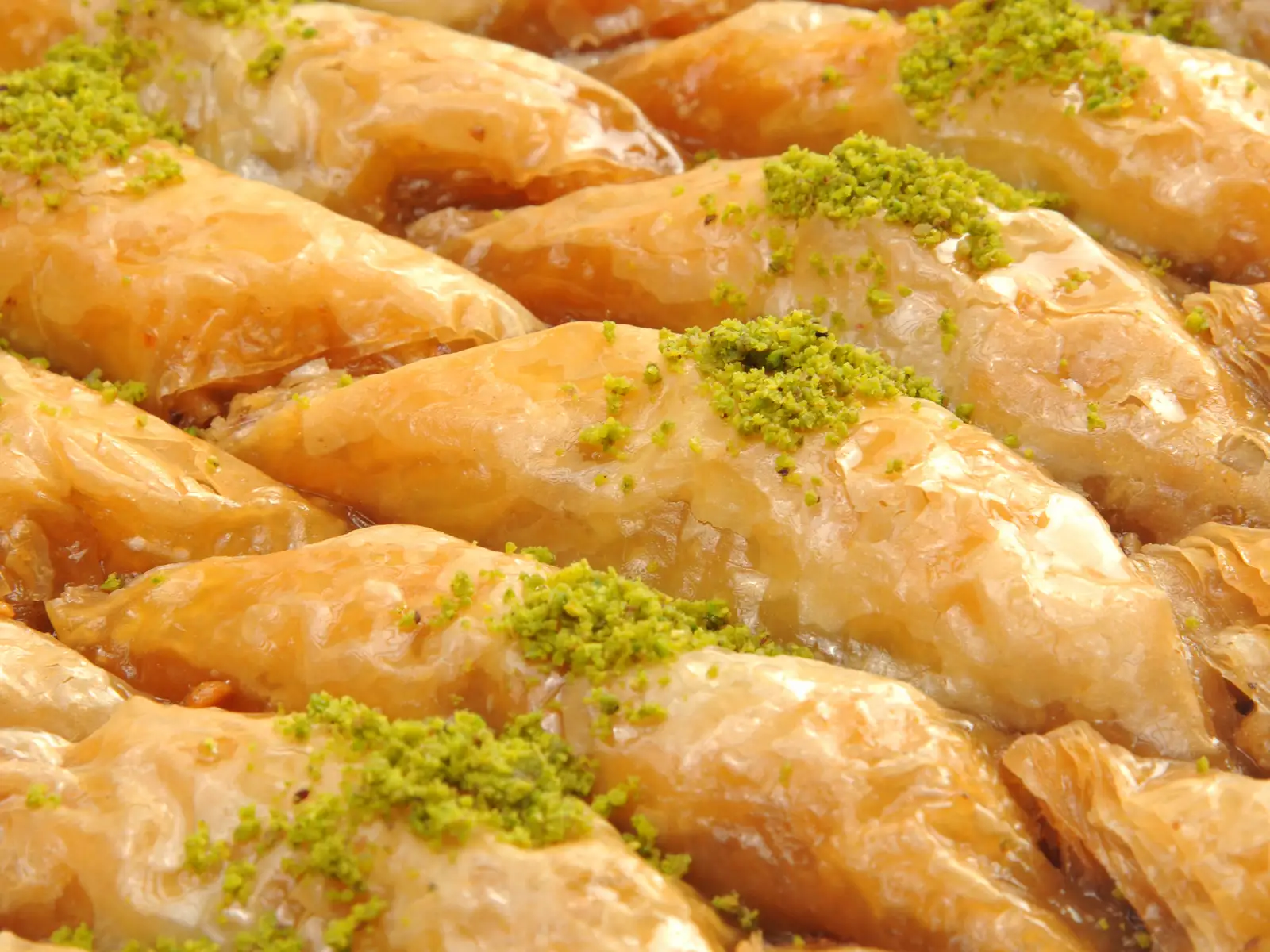 Пахлава шёбият с фисташками